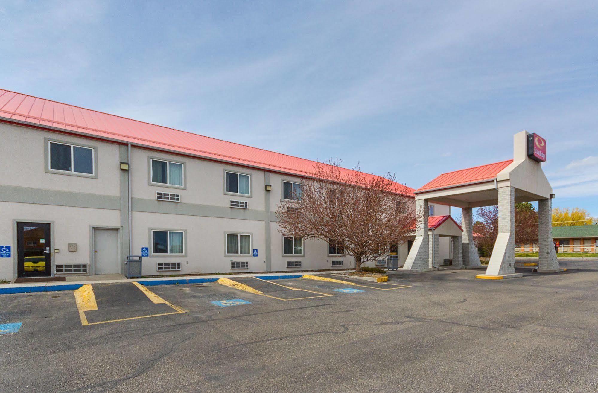 Econo Lodge Livingston Gateway To Yellowstone Exterior foto